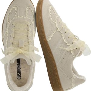 CUSHIONAIRE Belinda - Tenis casuales con detalle de encaje para mujer,